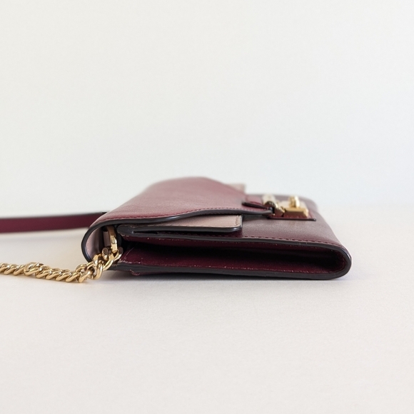 Michael Kors Sloan Convertible Color-Block Leather Chain Crossbody Wallet - Picture 4 of 15